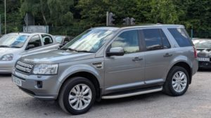 2011 Land Rover Freelander 2 2.2 Sd4 Hse in Grey — image 6