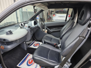 2004 Smart Fortwo 0.7 City Pure Cabriolet 2dr in Black — image 6