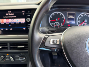 2020 Volkswagen Polo 1.0 Tsi Se Euro 6 (s/s) 5dr in Black — image 5