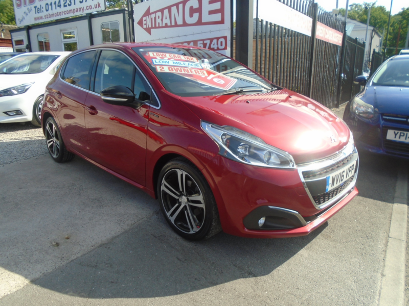 2016 Peugeot 208 1.2 Puretech Gt Line Hatchback 5dr Petrol Manual Euro 6 (s/s) (110 Ps) in Red — image 1