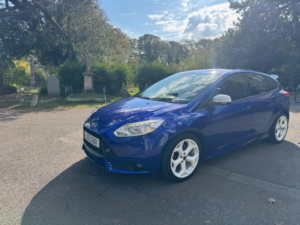 2013 Ford Focus 2.0t Ecoboost St-3 Euro 5 (s/s) 5dr in Blue — image 3