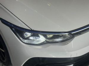 2022 Volkswagen Golf 2.0 Tsi R in White — image 3