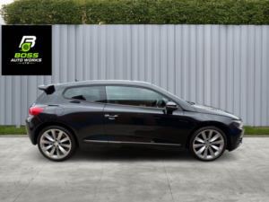 2010 Volkswagen Scirocco 2.0 Tdi Gt in Black — image 2