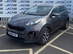 2016 Kia Sportage 1.7 Crdi 3 SUV 5dr Diesel Manual Euro 6 (s/s) (114 Bhp) in Silver — image 3