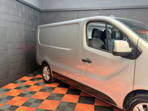 2023 Renault Trafic 2.0 Dci Blue Sl28 Sport Panel Van 5dr Diesel Manual L1 H1 Euro 6 (s/s) (130 Ps) in Grey — image 6