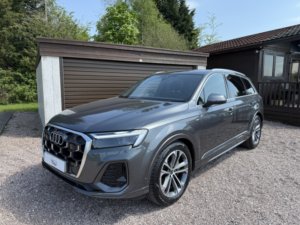2026 Audi Q7 3.0 Tdi V6 45 S Line in Grey — image 2
