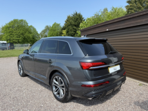2026 Audi Q7 3.0 Tdi V6 45 S Line in Grey — image 5