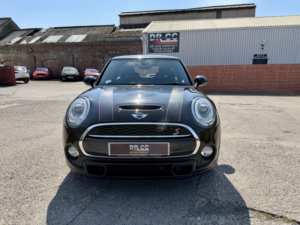 2014 MINI Hatch 2.0 Cooper S 3-Door Hatch in Black — image 2