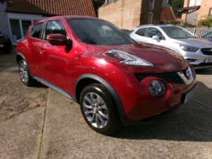2017 Nissan Juke 1.5 Dci Tekna in Red — image 2
