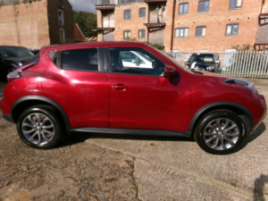 2017 Nissan Juke 1.5 Dci Tekna in Red — image 3