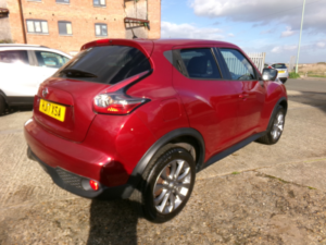 2017 Nissan Juke 1.5 Dci Tekna in Red — image 4