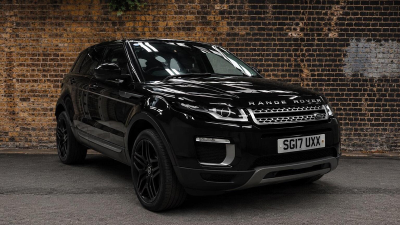 2017 Land Rover Range Rover Evoque 2.0 Ed4 Se Fwd Euro 6 (s/s) 5dr in Black — image 1