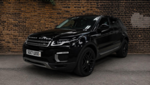 2017 Land Rover Range Rover Evoque 2.0 Ed4 Se Fwd Euro 6 (s/s) 5dr in Black — image 5