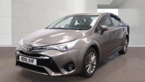 2016 Toyota Avensis 2.0 D-4d Business Edition Euro 6 (s/s) 4dr in Bronze — image 2