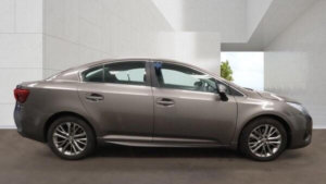2016 Toyota Avensis 2.0 D-4d Business Edition Euro 6 (s/s) 4dr in Bronze — image 6