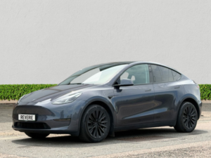 2022 Tesla Model Y (dual Motor) Long Range SUV 5dr Electric Auto 4wde (384 Bhp) in Grey — image 3