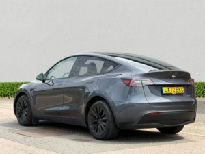 2022 Tesla Model Y (dual Motor) Long Range SUV 5dr Electric Auto 4wde (384 Bhp) in Grey — image 5