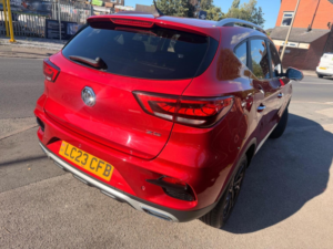 2023 MG MG Zs 1.0 T-Gdi Exclusive Auto Euro 6 5dr in Red — image 6