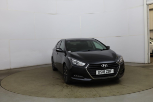 2018 Hyundai I40 1.7 Crdi Blue Drive Se Nav Dct Euro 6 (s/s) 4dr in Black — image 3