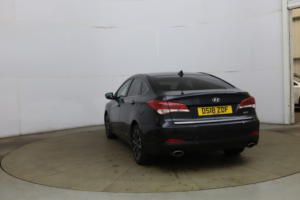 2018 Hyundai I40 1.7 Crdi Blue Drive Se Nav Dct Euro 6 (s/s) 4dr in Black — image 5