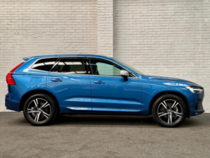 2018 Volvo Xc60 2.0 D4 R-Design Auto AWD Euro 6 (s/s) 5dr in Blue — image 4