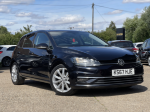2017 Volkswagen Golf 1.5 Tsi Evo Gt in Black — image 3