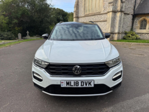 2018 Volkswagen T-Roc 1.5 Tsi Evo Design Euro 6 (s/s) 5dr in White — image 5