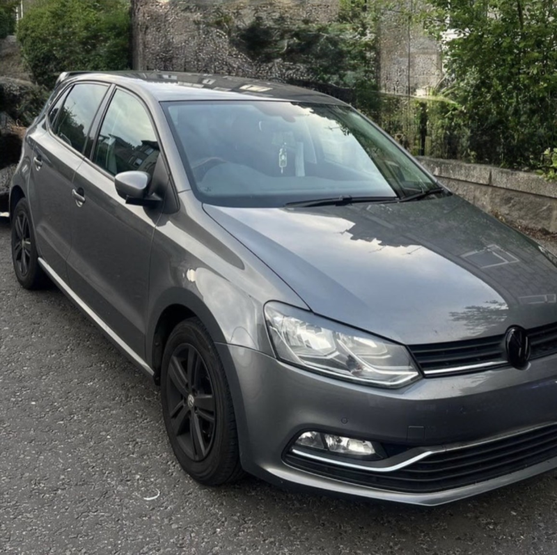2017 Volkswagen Polo 1.2 Tsi Bluemotion Tech Match Edition in Grey — image 1