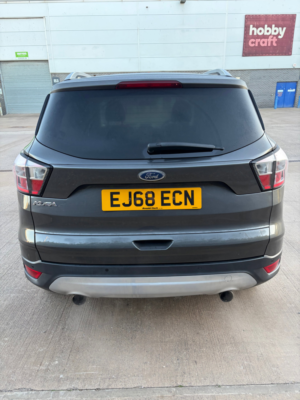 2018 Ford Kuga 1.5 Tdci Zetec SUV 5dr Diesel Manual Euro 6 (s/s) (120 Ps) in Grey — image 5