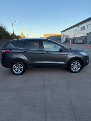 2018 Ford Kuga 1.5 Tdci Zetec SUV 5dr Diesel Manual Euro 6 (s/s) (120 Ps) in Grey — image 6