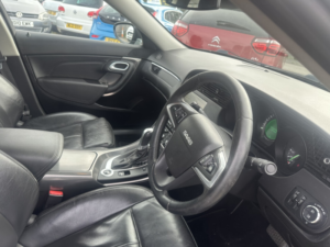2010 Saab 9-5 2.0 Tid Vector Se Tid4 Auto in Silver — image 3