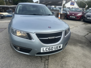 2010 Saab 9-5 2.0 Tid Vector Se Tid4 Auto in Silver — image 4