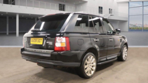 2008 Land Rover Range Rover Sport 2.7 Td V6 Hse Station Wagon 5dr in Black — image 6