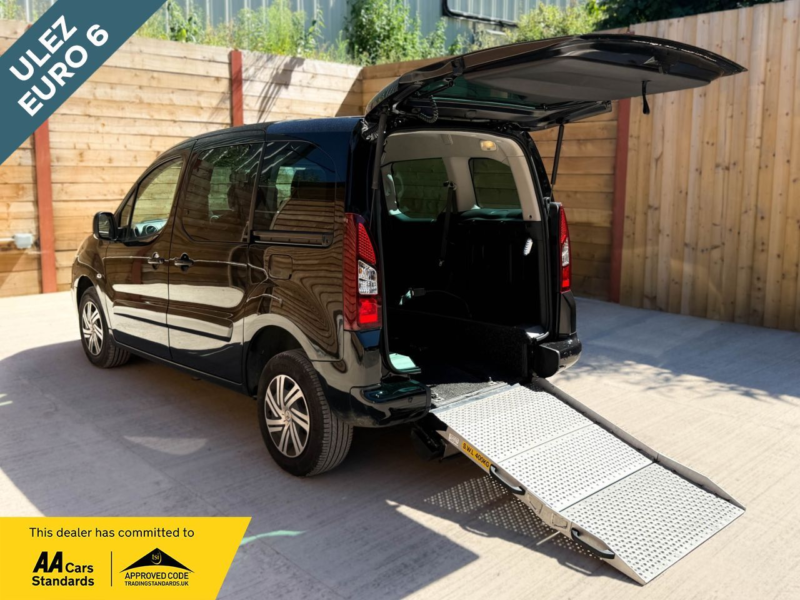 2018 Citroen Berlingo Multispace 3 SEAT Wheelchair Accessible Disabled Access Vehicle Wav in Black — image 1