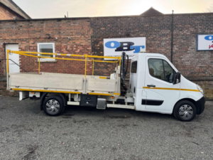 2018 Vauxhall Movano 2.3 Movano L3h1 R3500 Cdti Bi-T Hiab Crane Truck in White — image 3