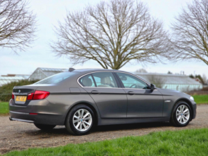 2013 BMW 5 Series 2.0 528i Se Auto Euro 5 (s/s) 4dr in Beige — image 4