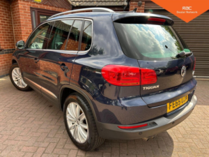 2016 Volkswagen Tiguan 2.0 Tdi Bluemotion Tech Match Edition DSG 4WD Euro 6 (s/s) 5dr in Blue — image 3