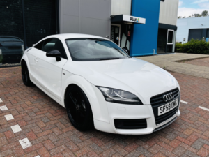 2010 Audi Tt 2.0 Tfsi S Line in White — image 3