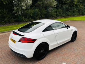 2010 Audi Tt 2.0 Tfsi S Line in White — image 6