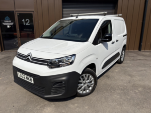 2022 Citroen Berlingo 1.5 Berlingo Van M Bluehdi 100 6-Speed Manual 1000 Enterprise Pro in White — image 3