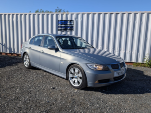 2005 BMW 3 Series