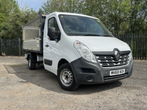 2019 Renault Master 2.3 Tipper Single Cab Rwd Ml35 Dci 130 Business My1 in White — image 3