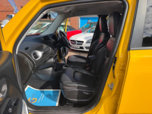 2015 Jeep Renegade 1.4t Multiairii Limited Ddct Euro 6 (s/s) 5dr in Yellow — image 4