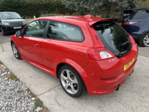 2011 Volvo C30 2.0 D3 R-Design in Red — image 6