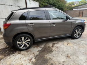 2015 Mitsubishi Asx 1.8 D 4 in Brown — image 3