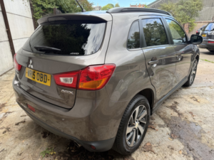 2015 Mitsubishi Asx 1.8 D 4 in Brown — image 5