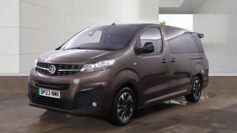 2023 Vauxhall Vivaro Life Electric 50kwh Ultimate MPV 5dr Electric Auto Lwb (8 Seat, 11kw Charger) (136 Ps) in Brown — image 1