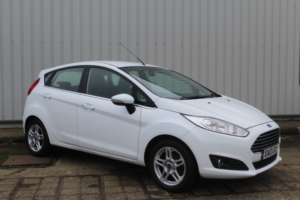 2013 Ford Fiesta 1.3 Zetec in White — image 6