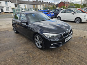 2015 BMW 1 Series 2.0 118d Sport 5-Door in Black — image 2