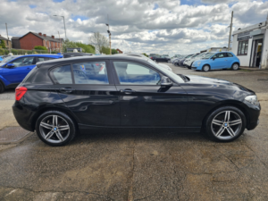 2015 BMW 1 Series 2.0 118d Sport 5-Door in Black — image 5
